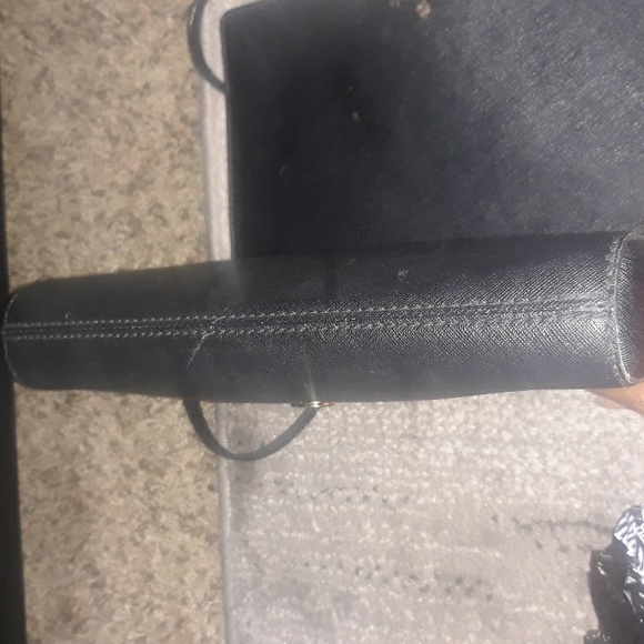 Kate Spade Vintage Chain Crossbody Black w Pink interior - Picture 8 of 14